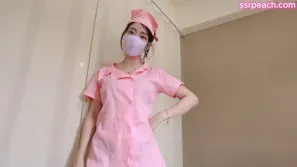 调皮的病人戏弄女护理师 艾莉