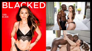 性感宝贝脱下衣服让黑色大鸡巴深深操 Tori Black