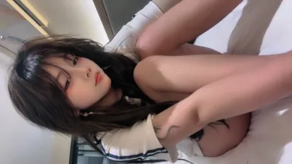 极品超美小萝莉 首次下海就被操