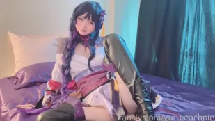你能满足雷霆女神雷电将军吗 Yui
