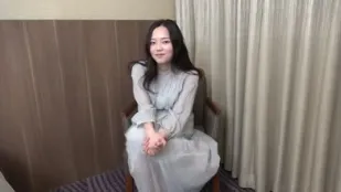 FC2PPV-3913493 这位灵活的双语女孩的首部POV