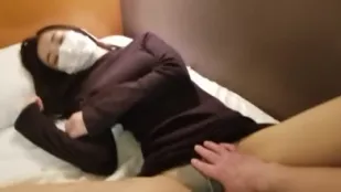 FC2PPV-3170966 美腿女大学生的口交和足交简直太棒了